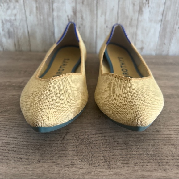 Rothy’s Animal Print Giraffe Women’s Point Size 9 - Picture 2 of 5